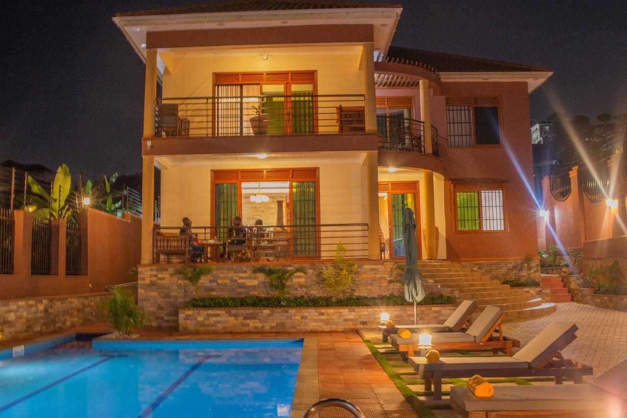 Savannah Suites Lubowa Kültér fotó